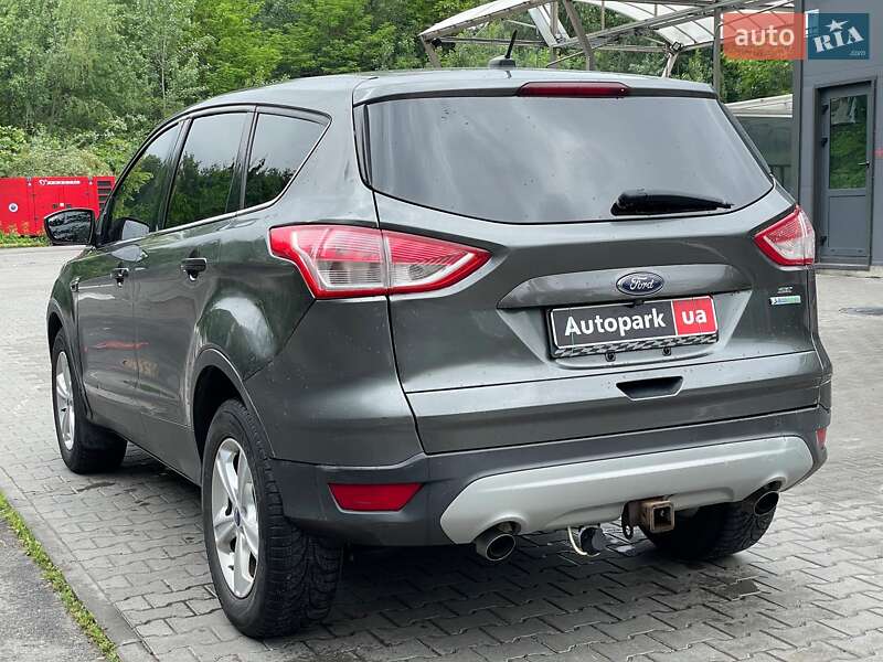 Внедорожник / Кроссовер Ford Escape 2014 в Киеве