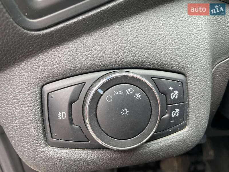 Внедорожник / Кроссовер Ford Escape 2014 в Киеве