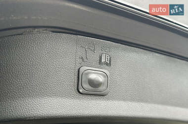 Внедорожник / Кроссовер Ford Escape 2013 в 