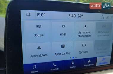 Внедорожник / Кроссовер Ford Escape 2020 в 