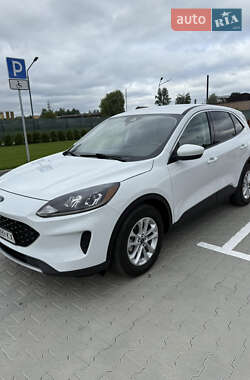 Ford Escape 2021
