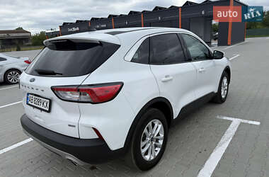 Внедорожник / Кроссовер Ford Escape 2021 в 