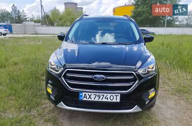 Позашляховик / Кросовер Ford Escape 2018 в Харкові
