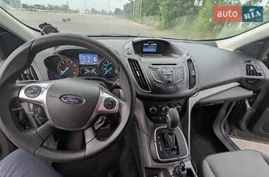 Внедорожник / Кроссовер Ford Escape 2013 в 
