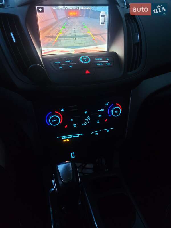 Внедорожник / Кроссовер Ford Escape 2018 в Ровно