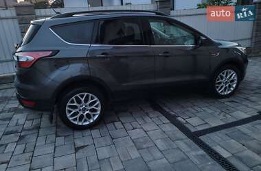 Позашляховик / Кросовер Ford Escape 2018 в Рівному
