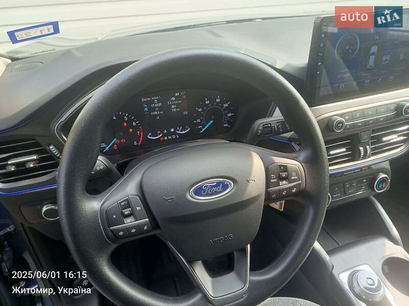 Внедорожник / Кроссовер Ford Escape 2020 в Житомире