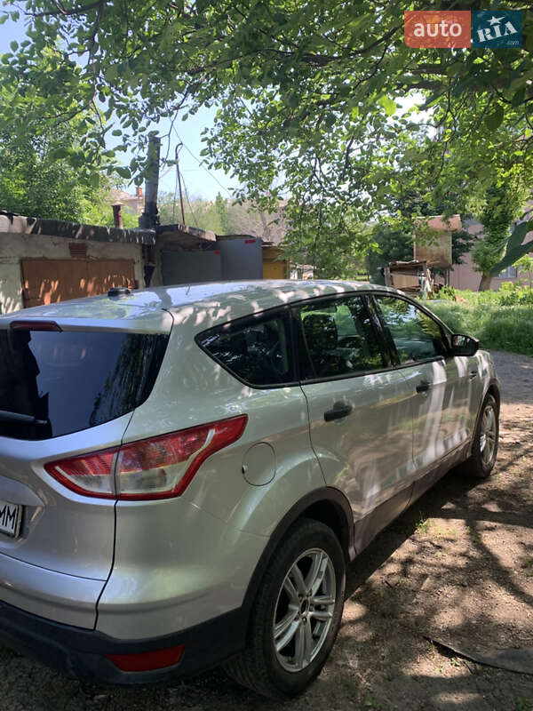 Позашляховик / Кросовер Ford Escape 2014 в Кривому Розі