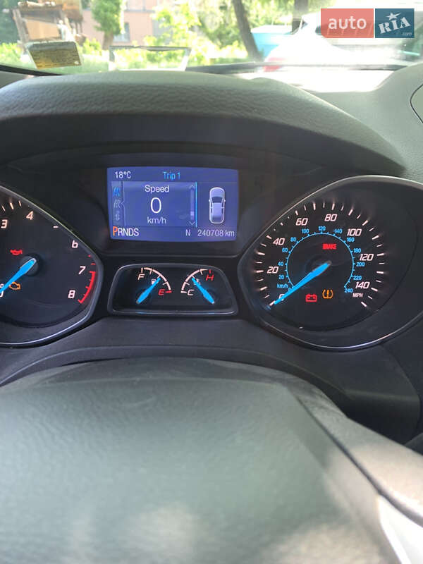 Позашляховик / Кросовер Ford Escape 2014 в Кривому Розі