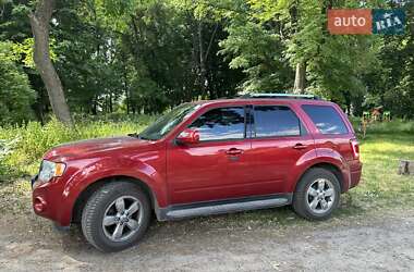 Позашляховик / Кросовер Ford Escape 2011 в 