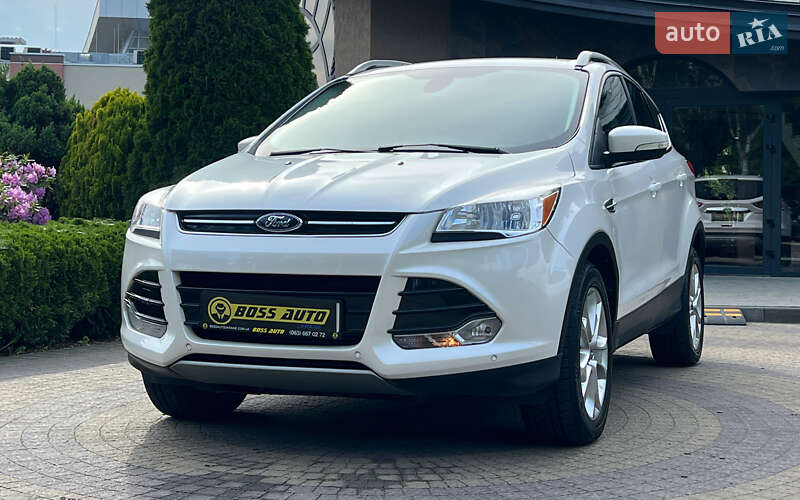 Позашляховик / Кросовер Ford Escape 2016 в Львові