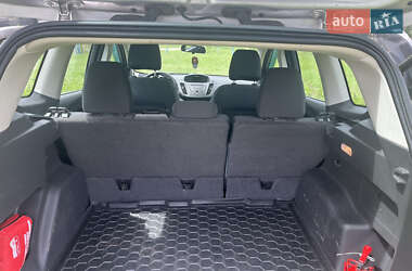 Внедорожник / Кроссовер Ford Escape 2013 в 