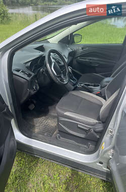 Внедорожник / Кроссовер Ford Escape 2013 в 