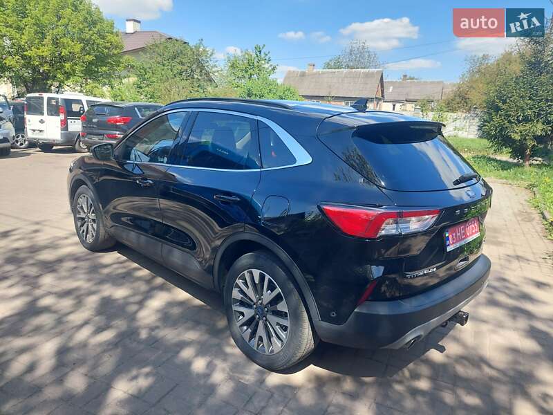 Позашляховик / Кросовер Ford Escape 2019 в Рівному