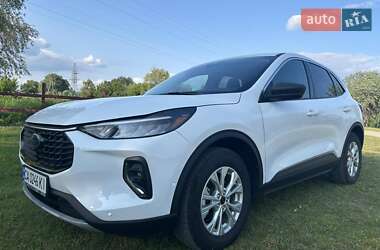 Позашляховик / Кросовер Ford Escape 2023 в Черкасах