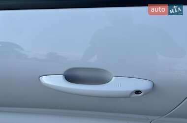 Внедорожник / Кроссовер Ford Escape 2023 в 