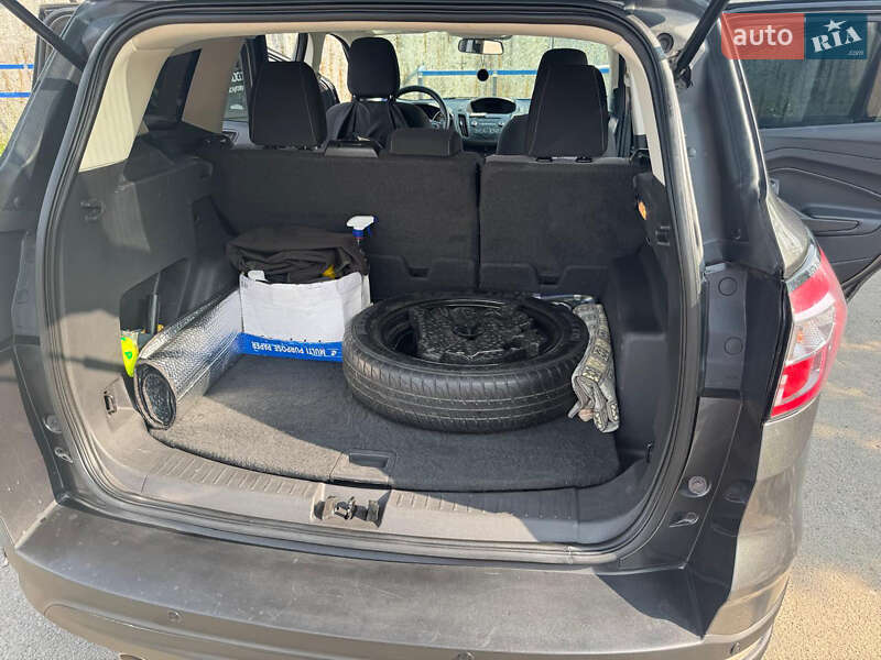 Внедорожник / Кроссовер Ford Escape 2018 в Чернигове