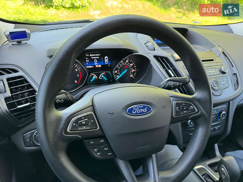 Внедорожник / Кроссовер Ford Escape 2018 в Чернигове