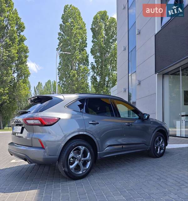 Внедорожник / Кроссовер Ford Escape 2023 в Одессе