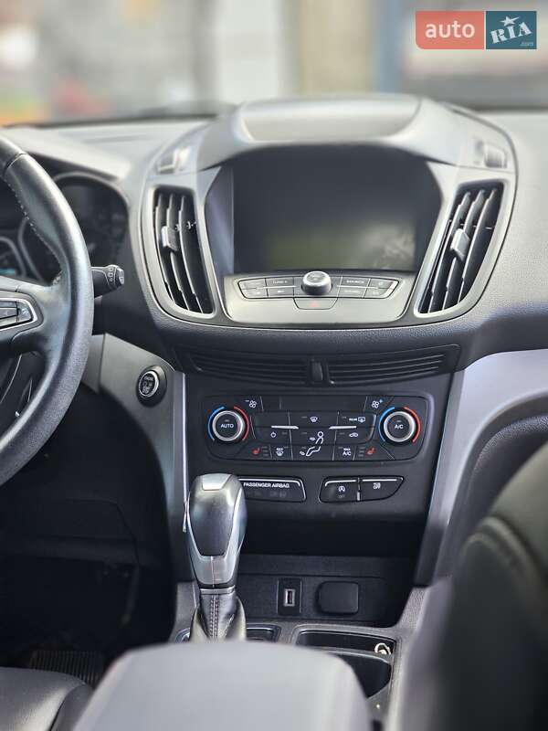 Внедорожник / Кроссовер Ford Escape 2019 в Умани фото 10 Внедорожник / Кроссовер Ford Escape 2019 в Умани