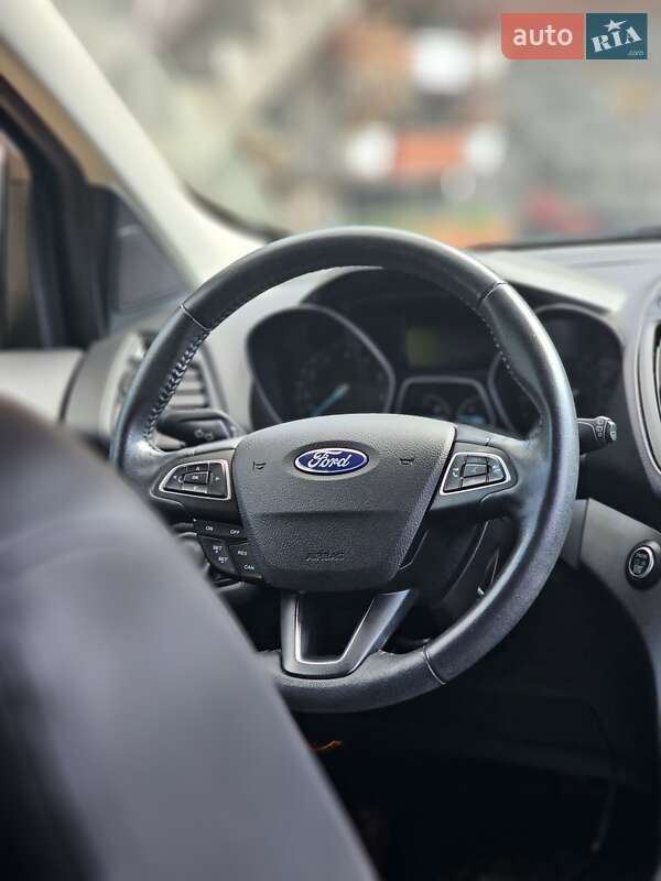 Внедорожник / Кроссовер Ford Escape 2019 в Умани фото 11 Внедорожник / Кроссовер Ford Escape 2019 в Умани