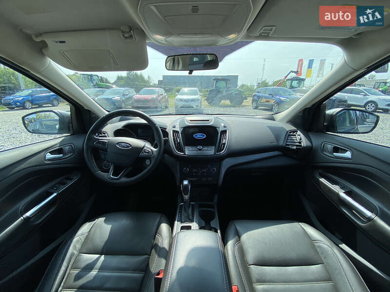 Позашляховик / Кросовер Ford Escape 2017 в Львові