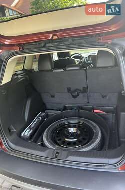 Позашляховик / Кросовер Ford Escape 2015 в 