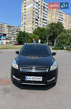 Внедорожник / Кроссовер Ford Escape 2014 в 