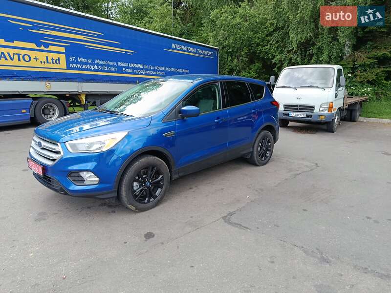 Внедорожник / Кроссовер Ford Escape 2018 в Сколе фото 8 Внедорожник / Кроссовер Ford Escape 2018 в Сколе