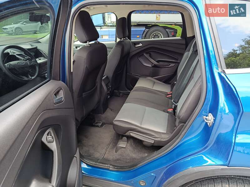 Внедорожник / Кроссовер Ford Escape 2018 в Сколе фото 2 Внедорожник / Кроссовер Ford Escape 2018 в Сколе