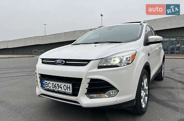 Позашляховик / Кросовер Ford Escape 2014 в 