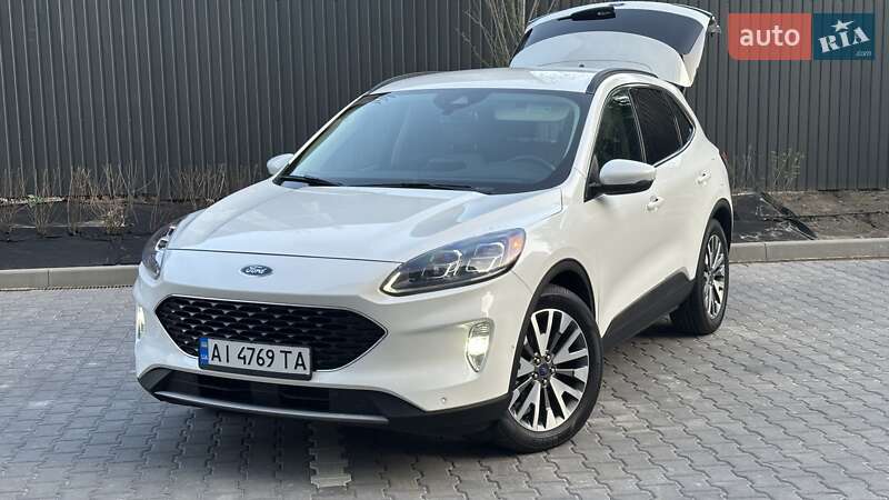 Внедорожник / Кроссовер Ford Escape 2020 в Вишневом