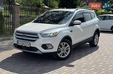 Позашляховик / Кросовер Ford Escape 2017 в Харкові