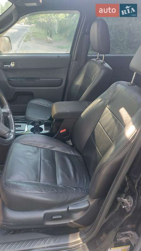 Внедорожник / Кроссовер Ford Escape 2012 в Днепре