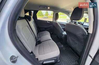 Внедорожник / Кроссовер Ford Escape 2021 в 