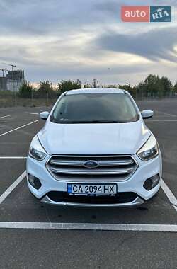 Позашляховик / Кросовер Ford Escape 2017 в Сокільниках