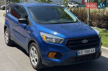 Внедорожник / Кроссовер Ford Escape 2016 в 