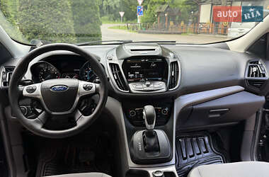 Внедорожник / Кроссовер Ford Escape 2014 в 