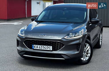 Внедорожник / Кроссовер Ford Escape 2022 в 