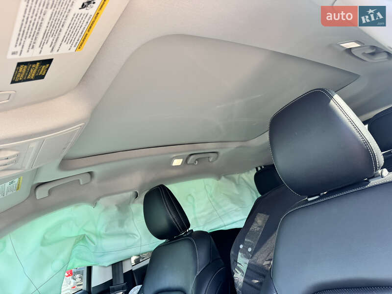 Внедорожник / Кроссовер Ford Escape 2021 в Киеве