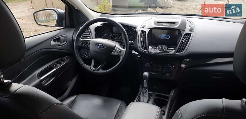 Внедорожник / Кроссовер Ford Escape 2017 в Харькове