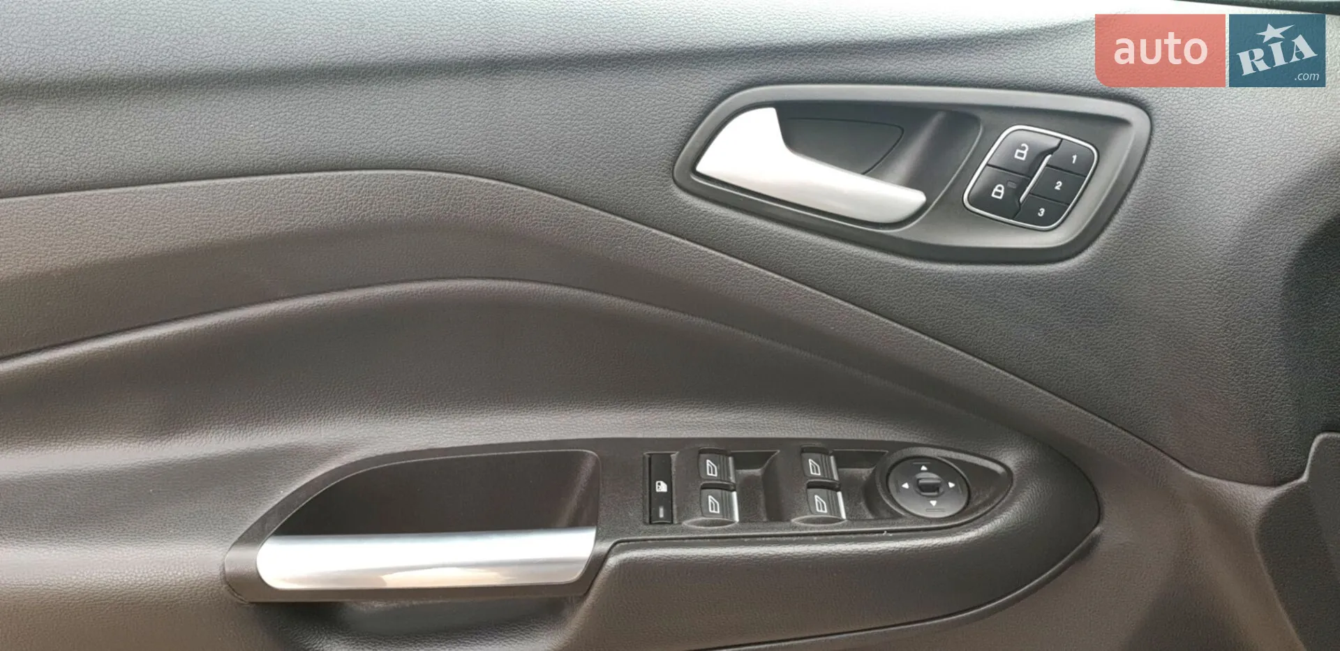 2017 Ford Escape - мініатюра 17