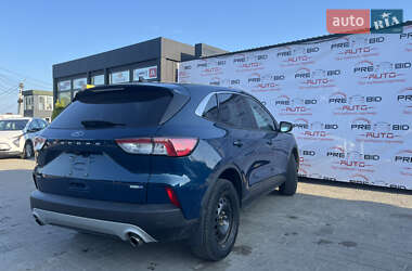 Внедорожник / Кроссовер Ford Escape 2019 в Львове