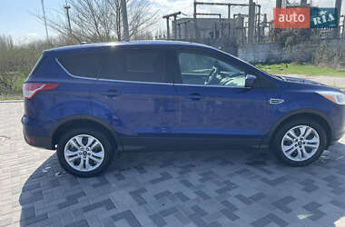 Внедорожник / Кроссовер Ford Escape 2013 в 