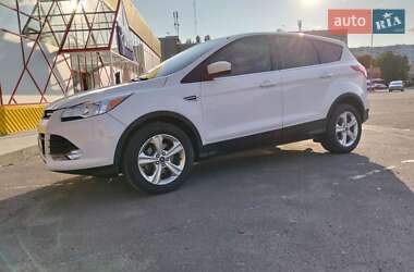Внедорожник / Кроссовер Ford Escape 2015 в Житомире