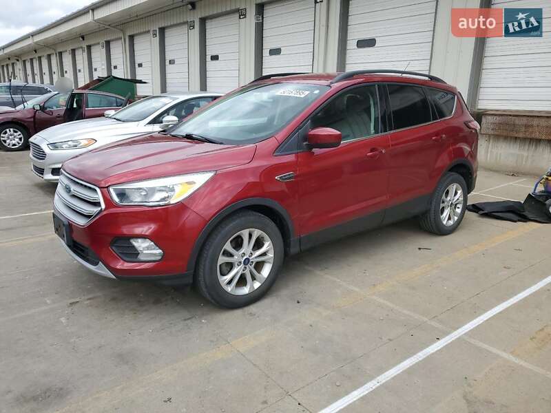 Внедорожник / Кроссовер Ford Escape 2018 в Львове