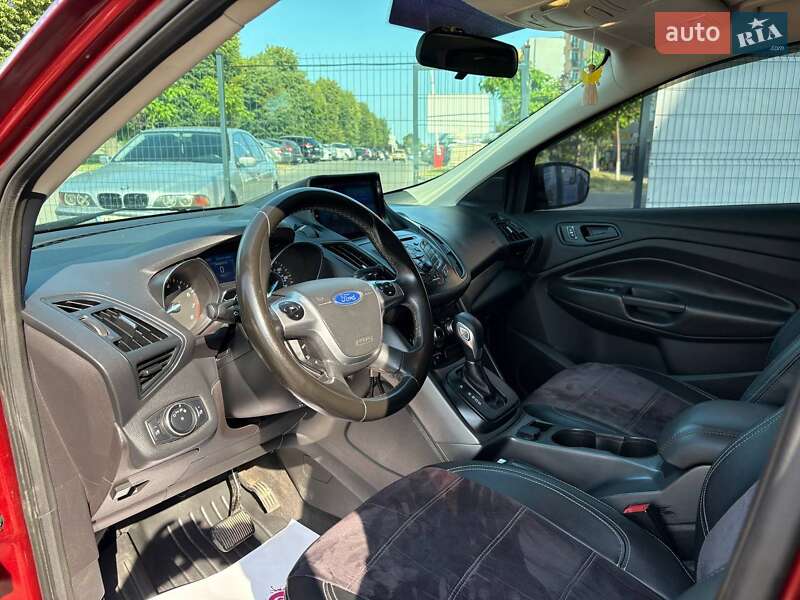 Внедорожник / Кроссовер Ford Escape 2015 в Виннице