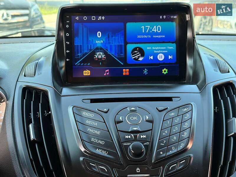 Внедорожник / Кроссовер Ford Escape 2015 в Виннице