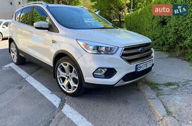 Позашляховик / Кросовер Ford Escape 2016 в Львові