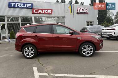 Внедорожник / Кроссовер Ford Escape 2015 в 